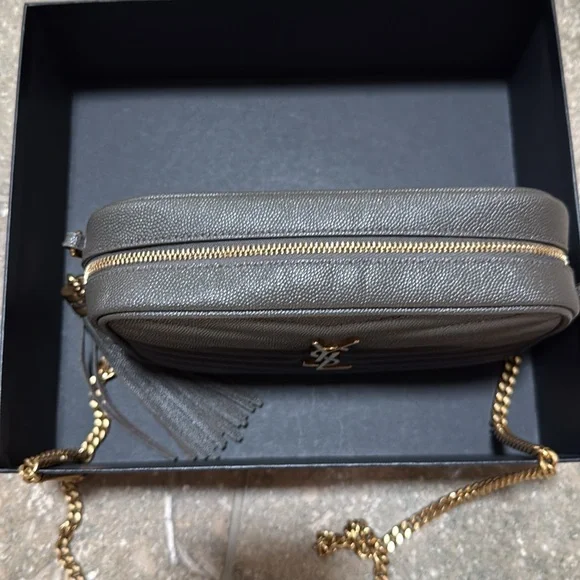 YSL Lou Mini Grain de Poudre Camera Bag - Picture 8 of 15